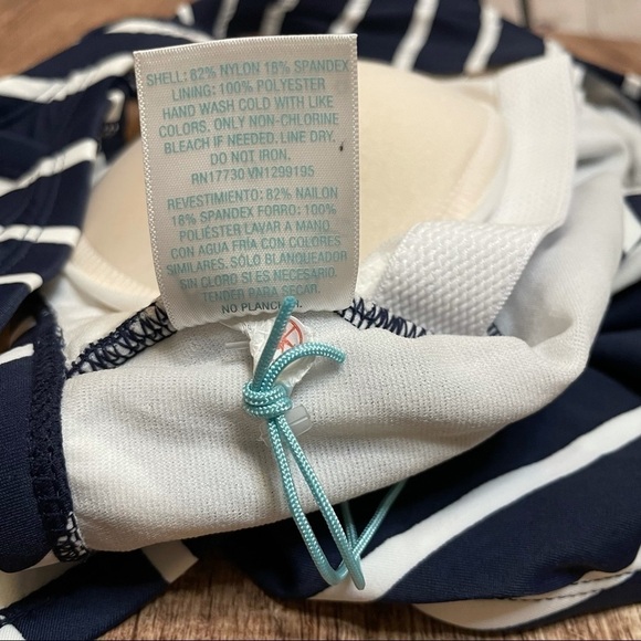 NWT Kona Sol Medium Coverage One Piece Swimsuit - Oxford Blue - Picture 6 of 7